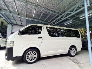 Toyota-Hiace